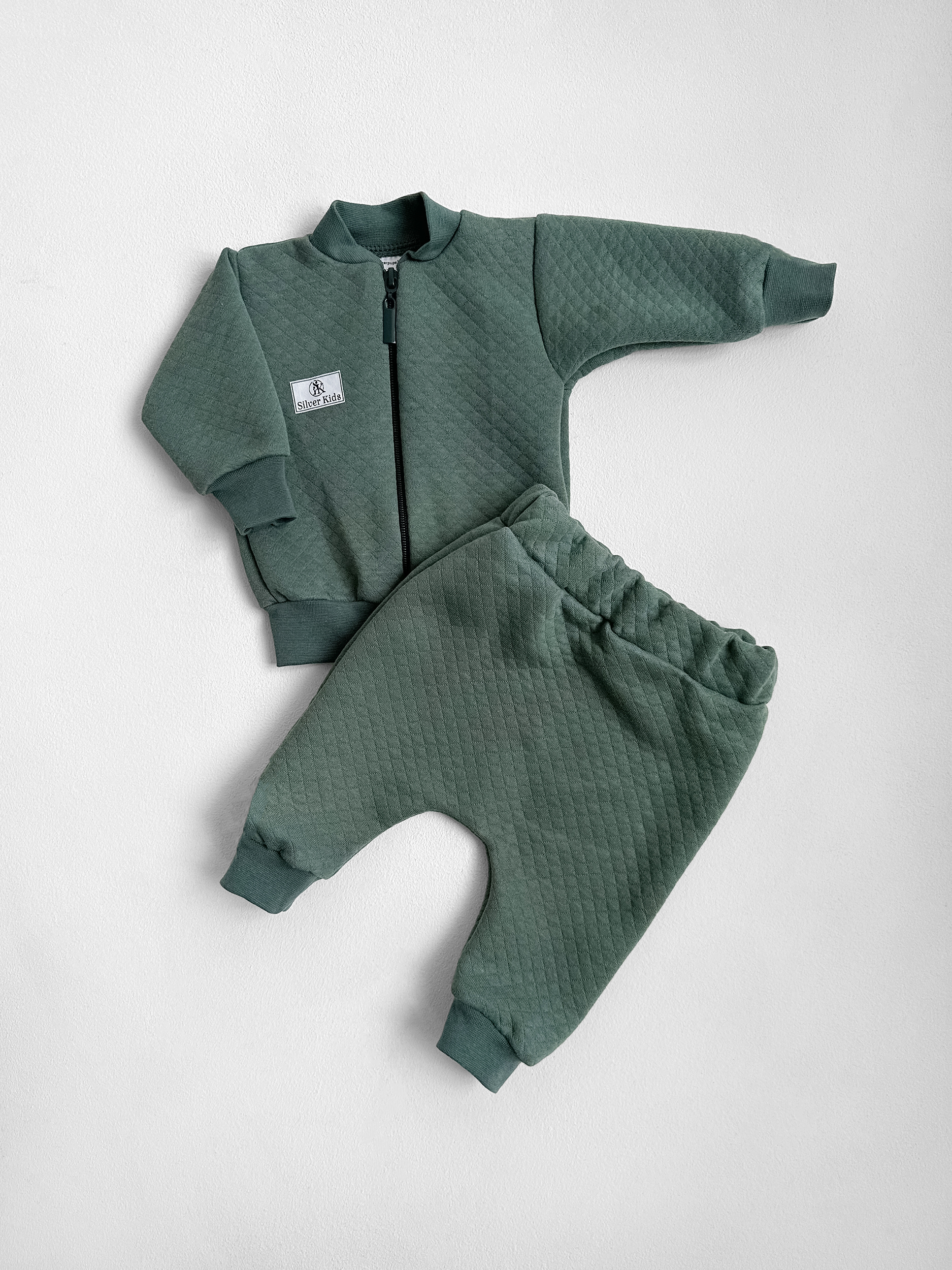 Костюм из капитона «Затейники»